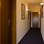 Gastehaus Zur Kurve Zirndorf