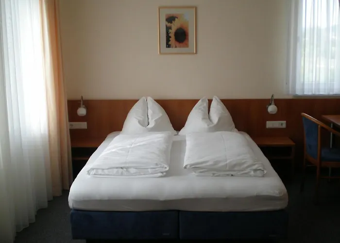 Hotel Gaestehaus Zur Kurve