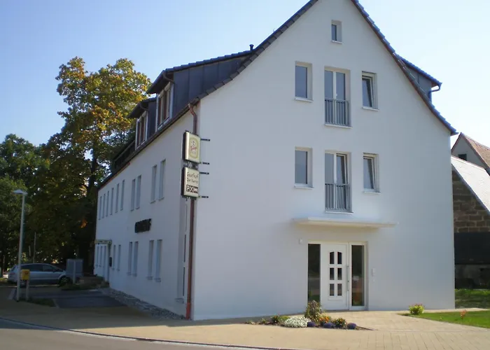 Hotel Gaestehaus Zur Kurve 2*