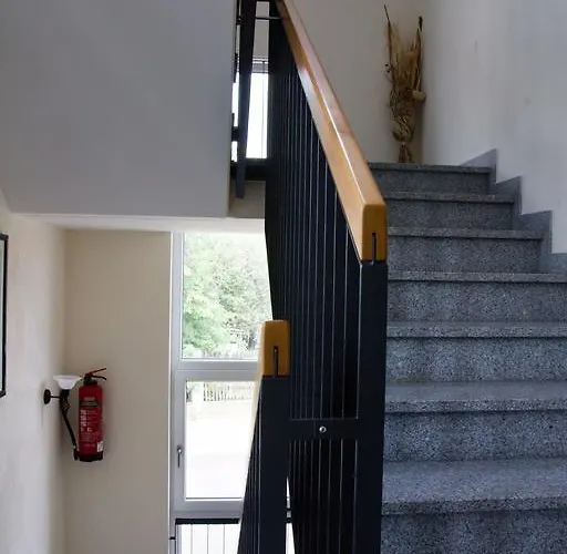 Hotel Gaestehaus Zur Kurve Zirndorf